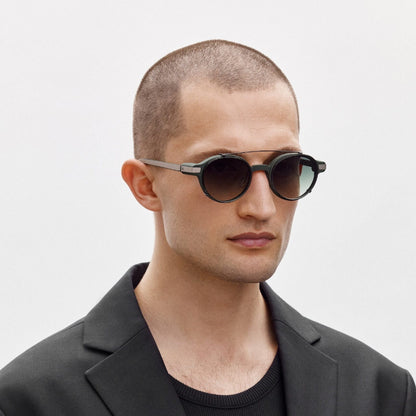 Even Realities G1 AI Smart Glasses | Clear Vision, Seamless | AI-Enhanced Communication | Pro Real-Time Translate